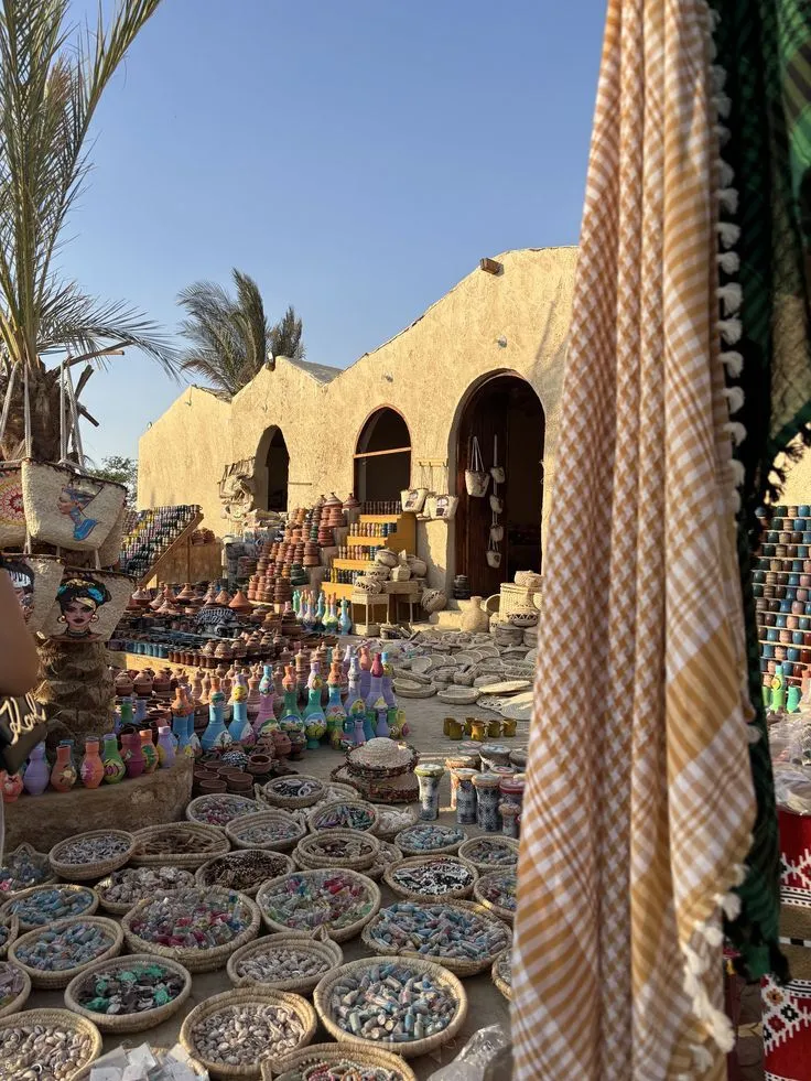 Hand-painted pottery in the artists' village of Tunis, Fayoum